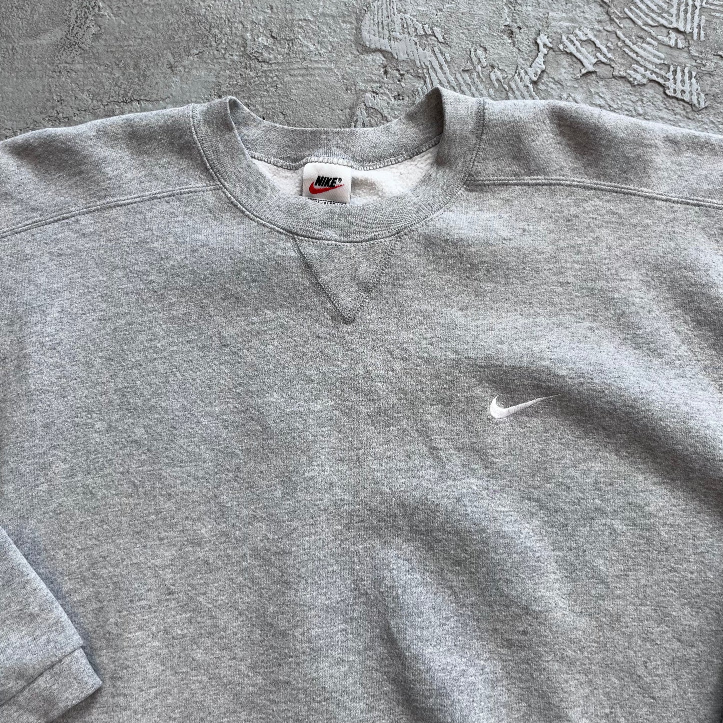 Nike Classic Swoosh Sweatshirt