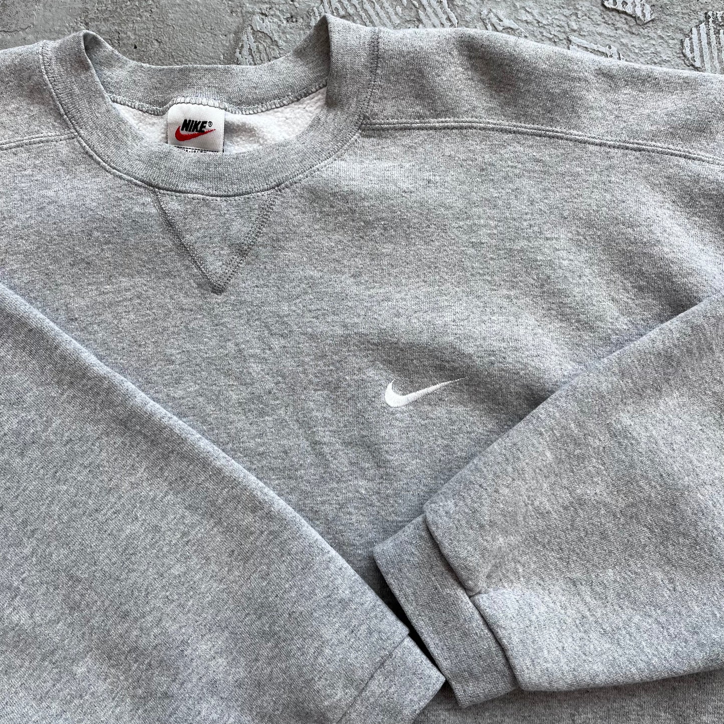 Nike Classic Swoosh Sweatshirt