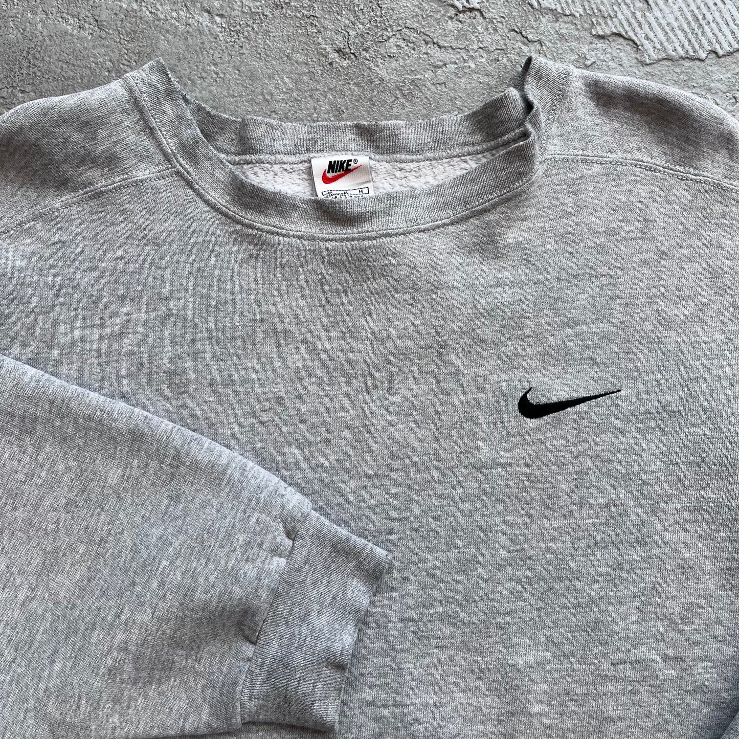Nike Classic Swoosh Sweatshirt
