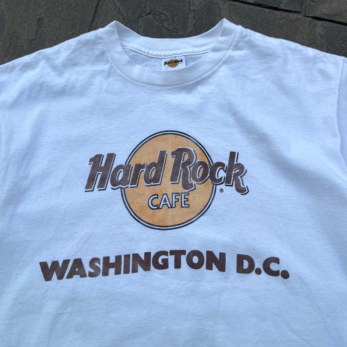 Hard Rock 90s tee