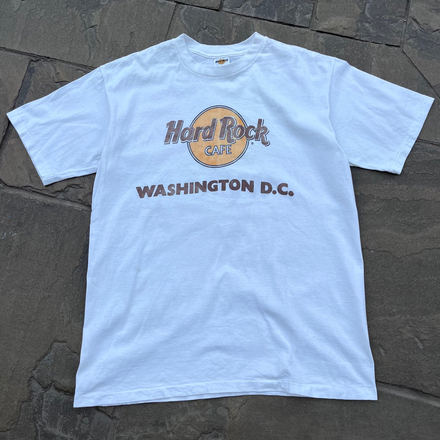 Hard Rock 90s tee