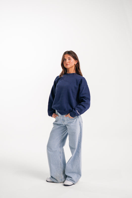 34 - Hanes Premium Weight - Small baggy