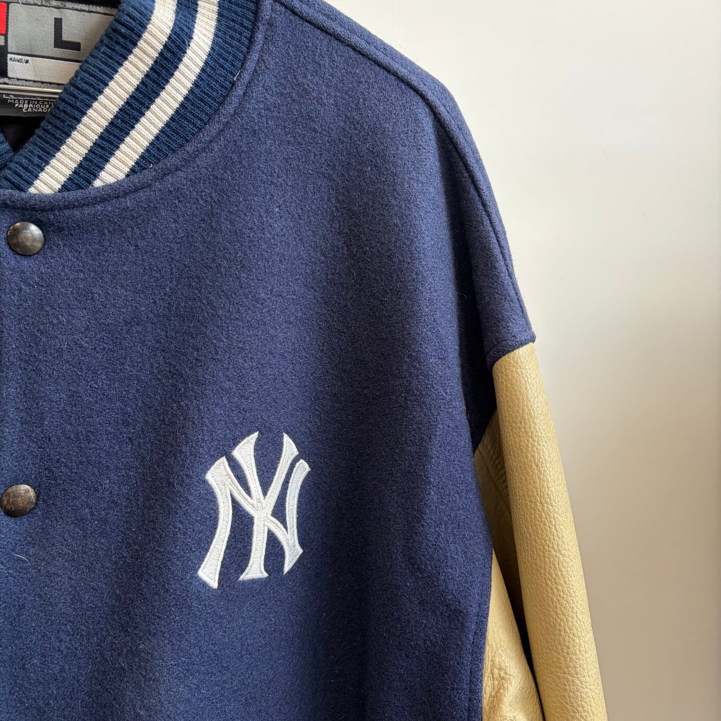 New York Yankees 90s Leather Bomber