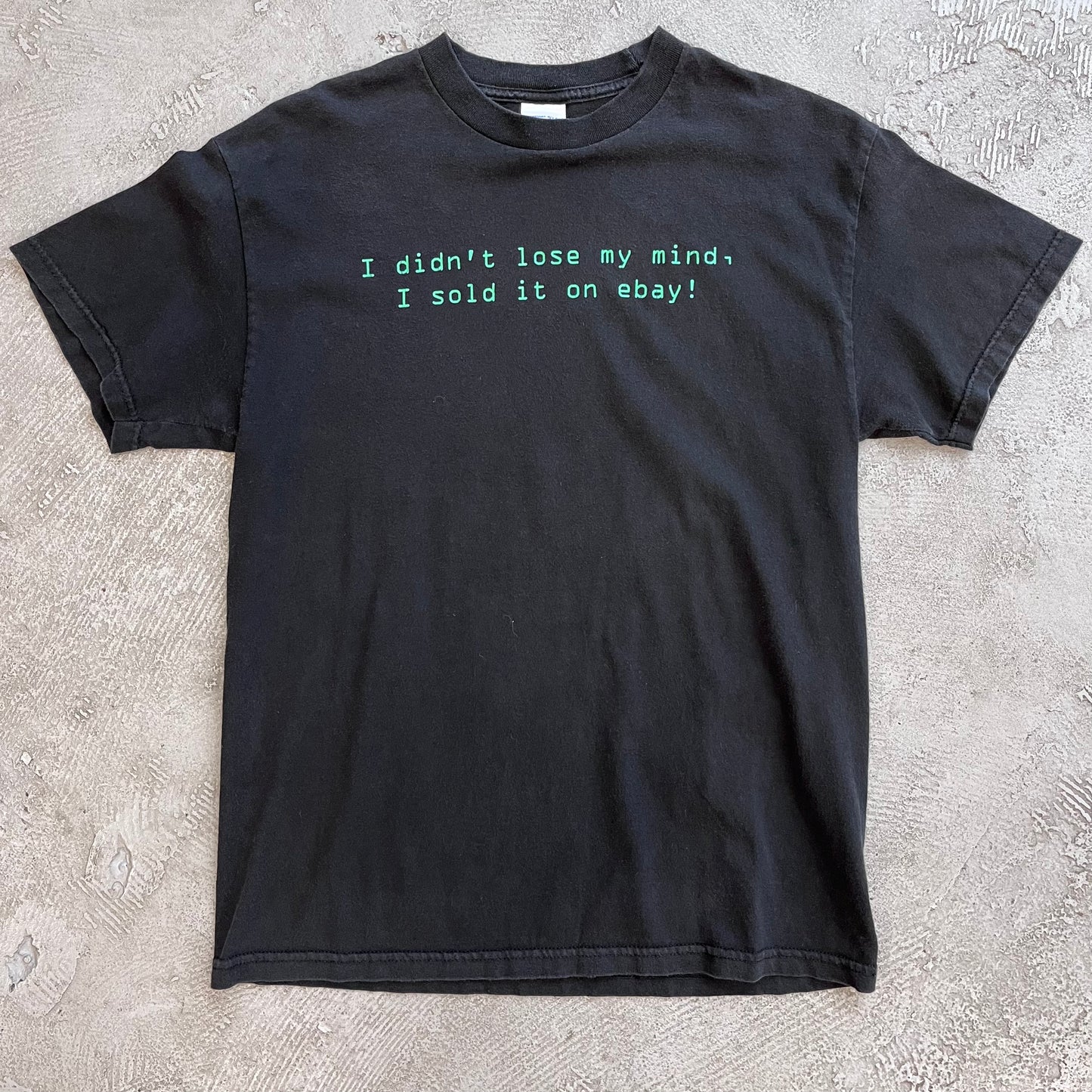 I sold it on ebay! Tee