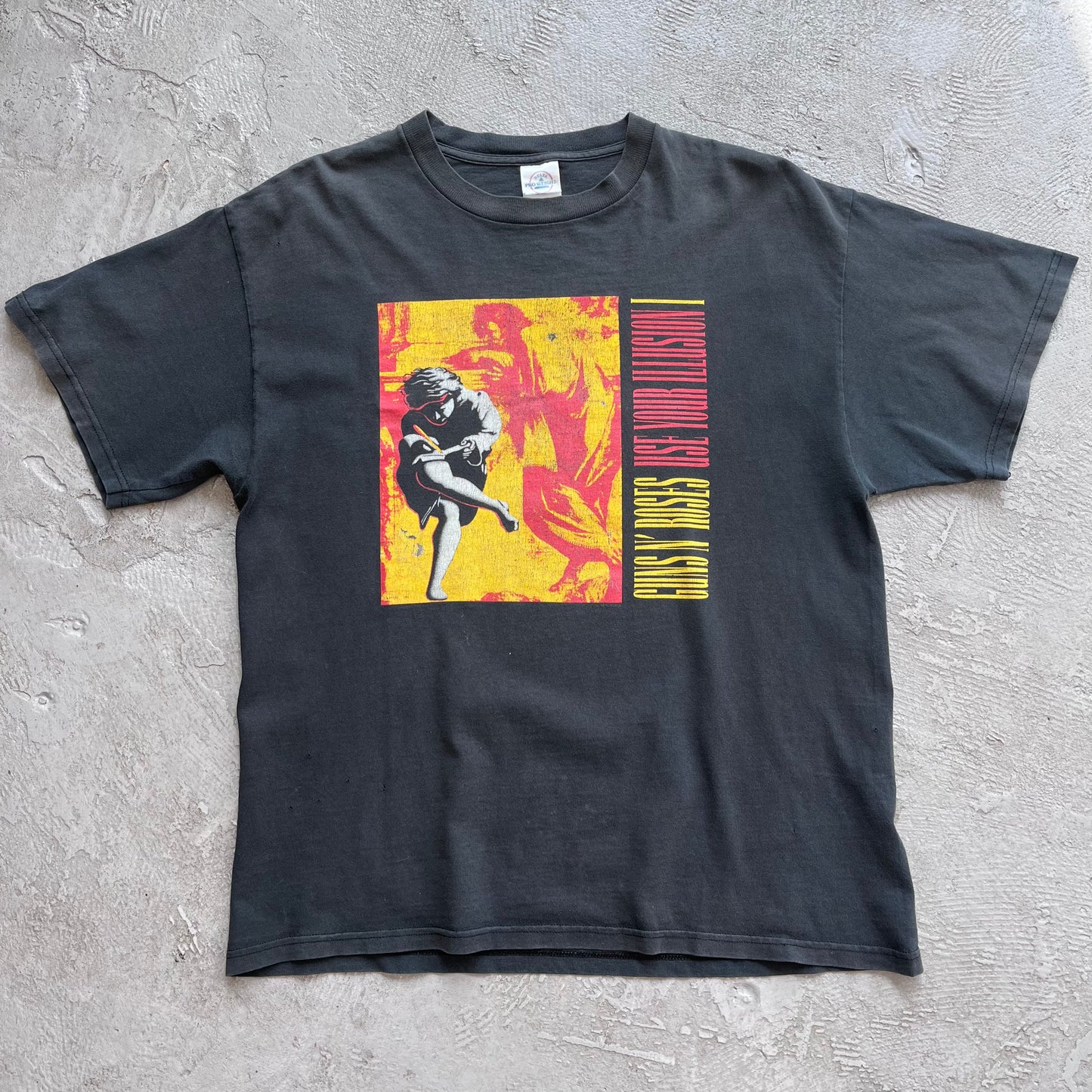 GnR Use Your Illusion Tee