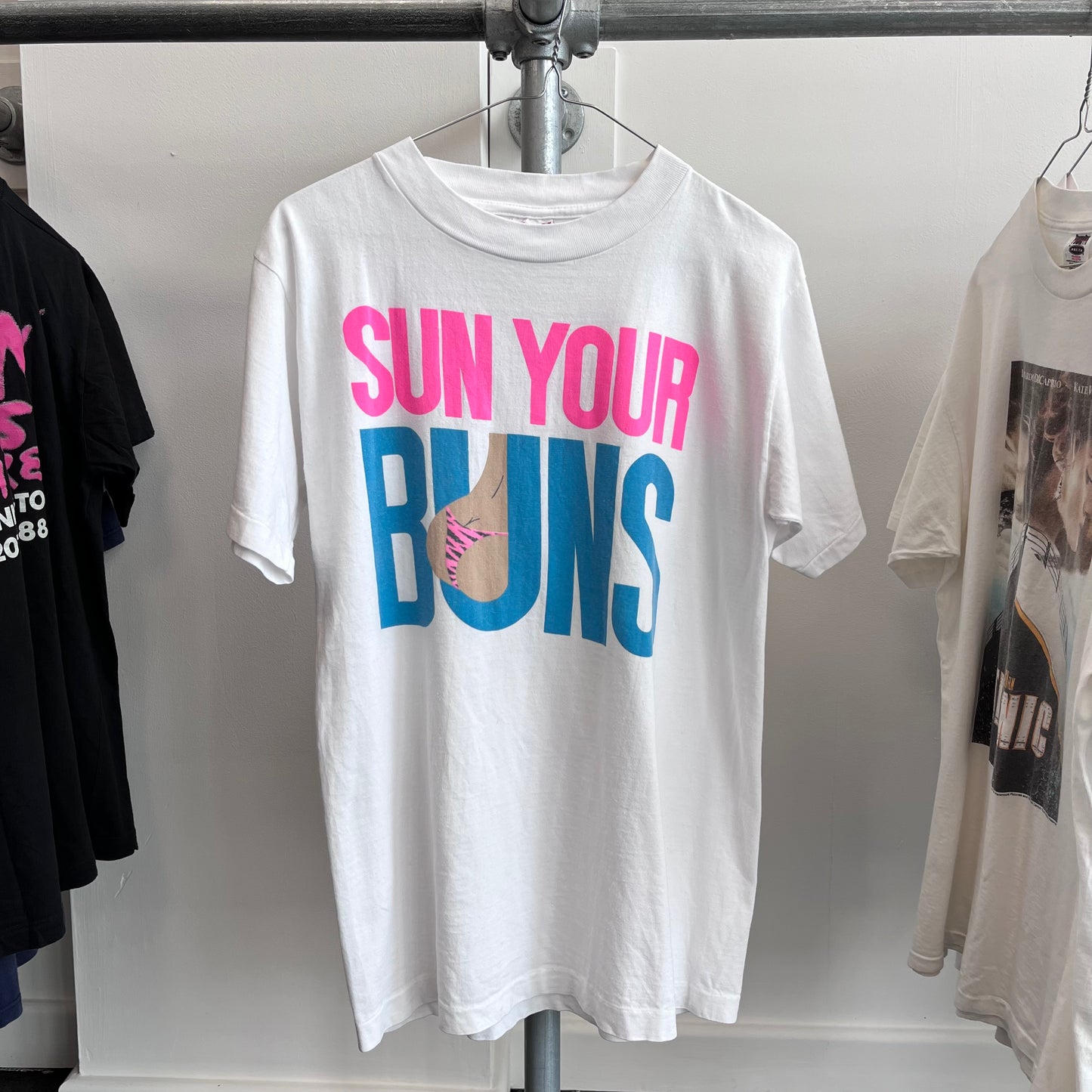 Sun your buns vintage tee