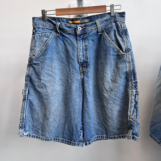 Silver Tab Jorts W33