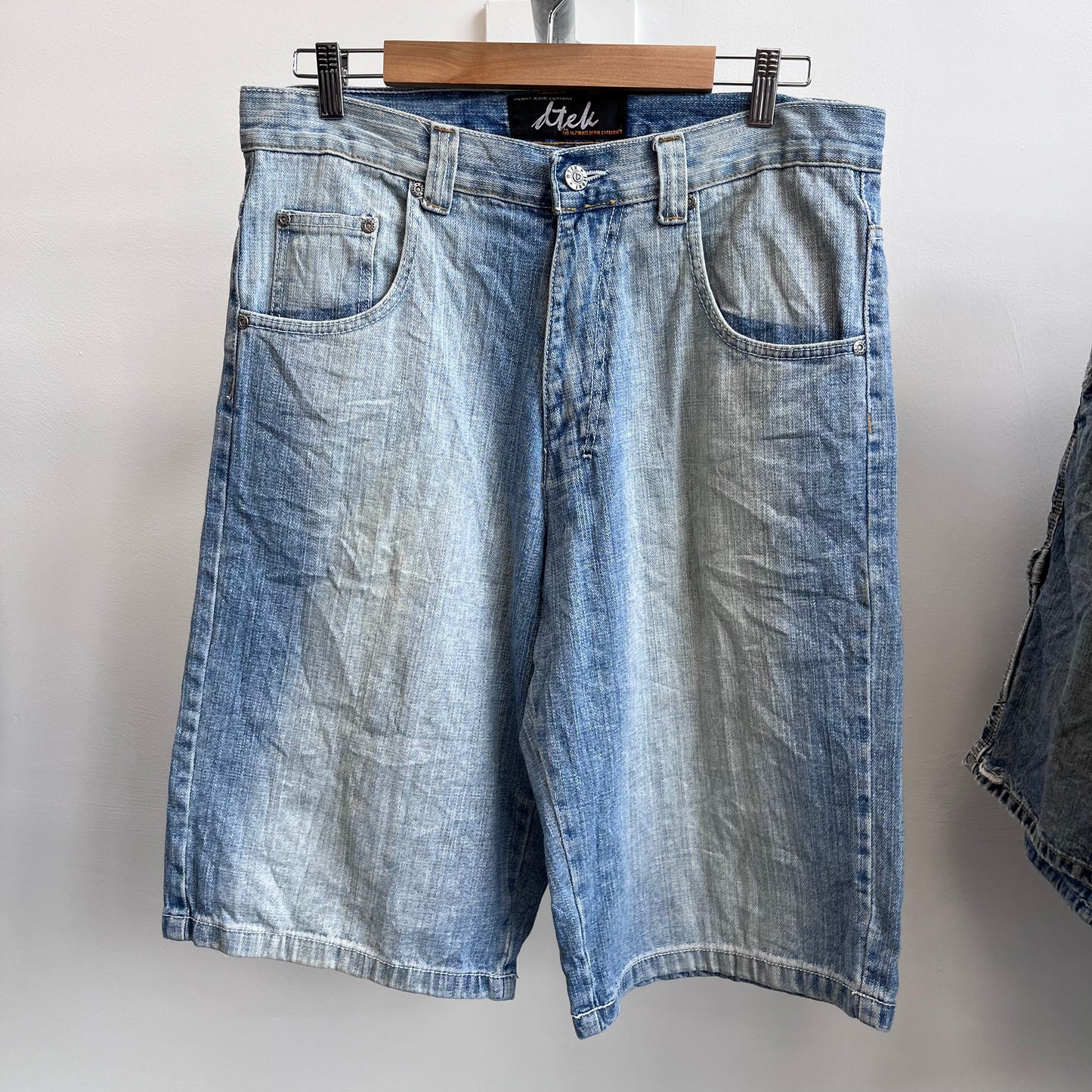 dtek Jorts W34