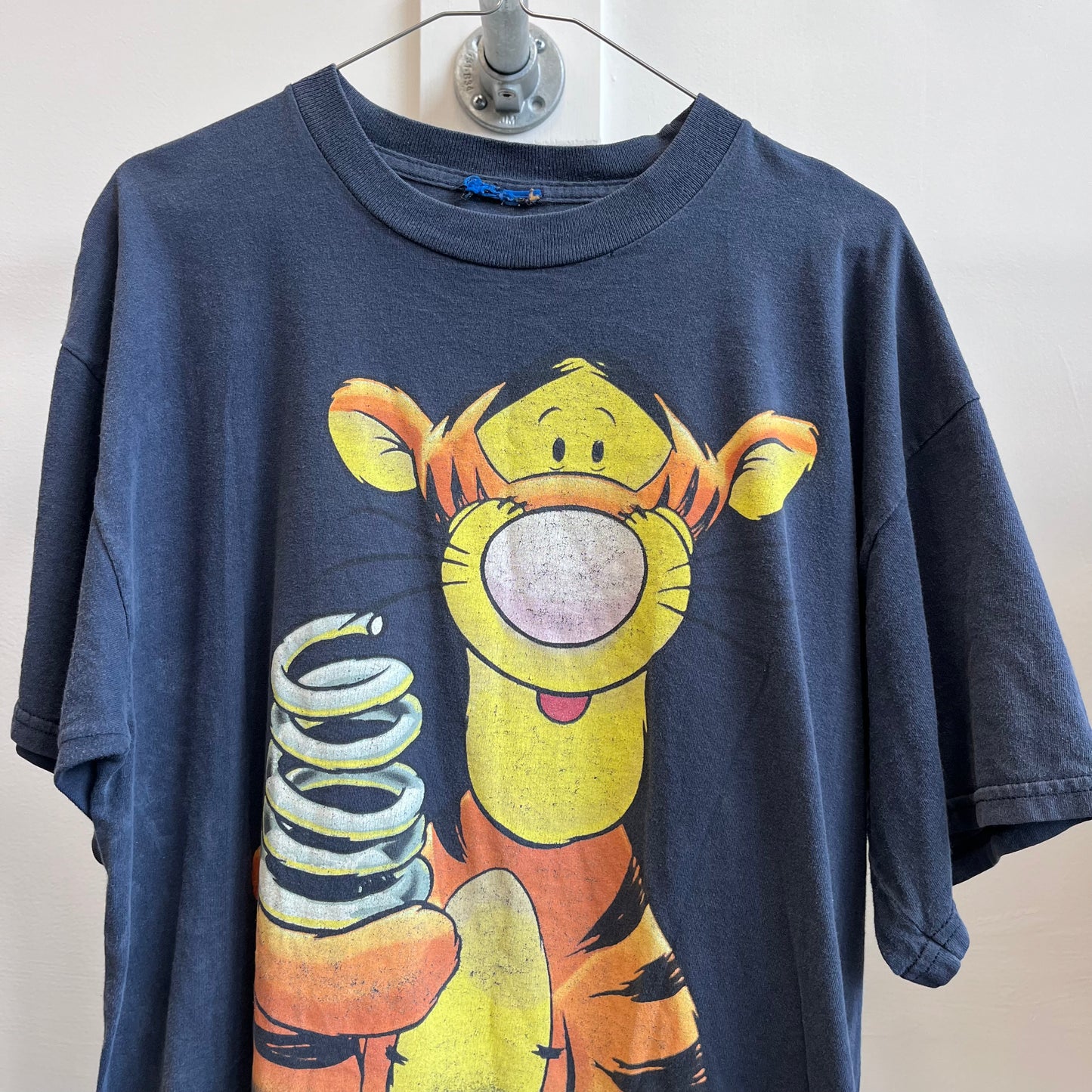 Tigger big face vintage tee