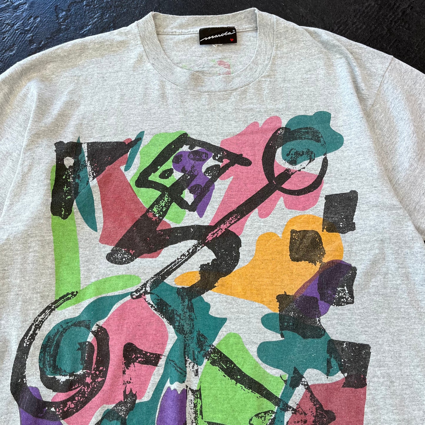 MID 90S ART T-SHIRT