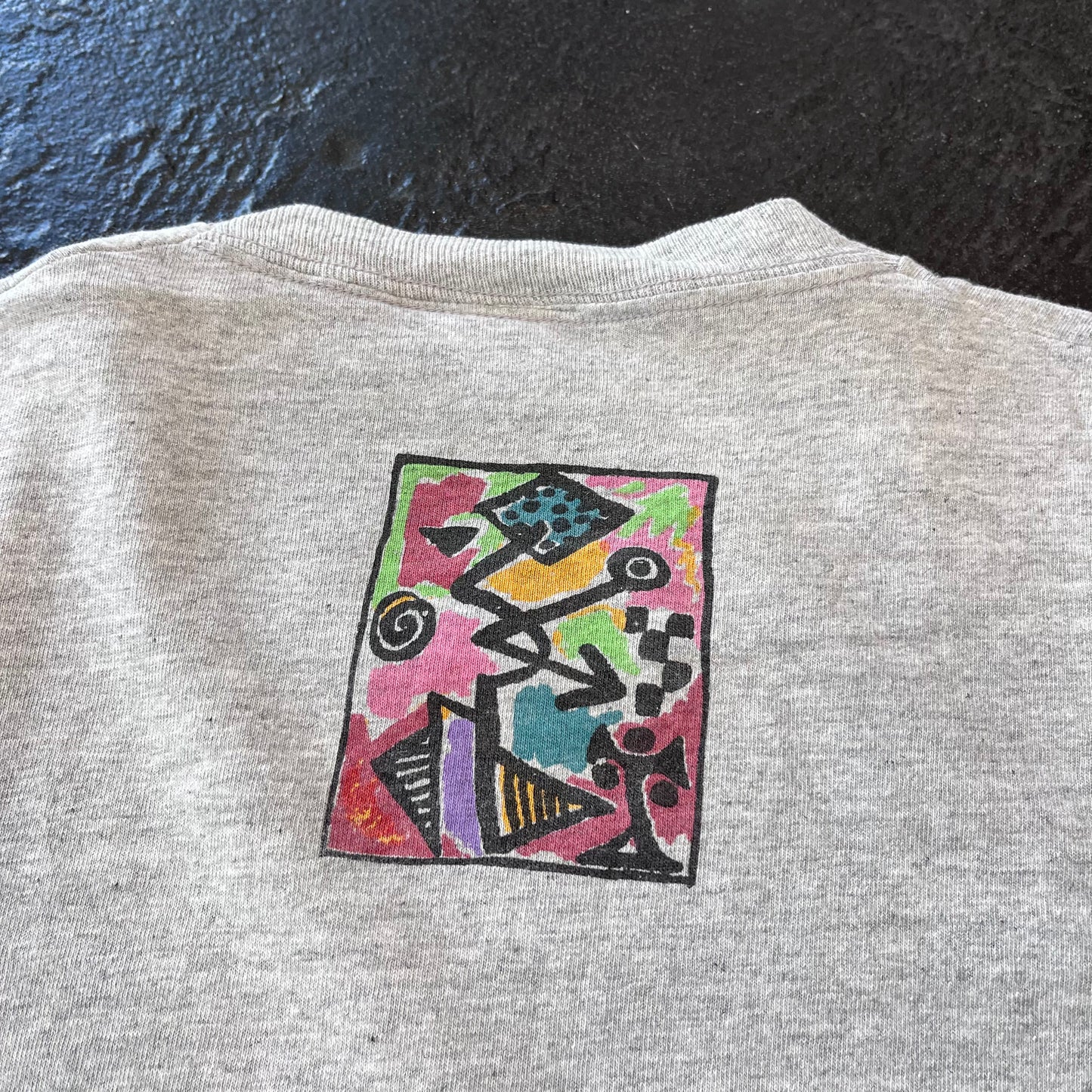 MID 90S ART T-SHIRT