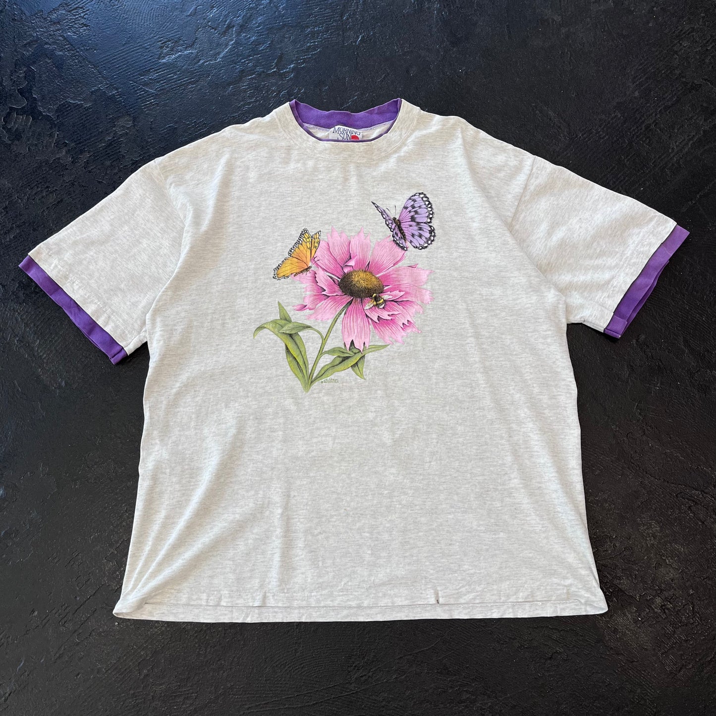 90S BUTTERFLY T-SHIRT