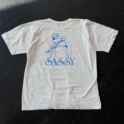 90S SHE'S SASSY T-SHIRT