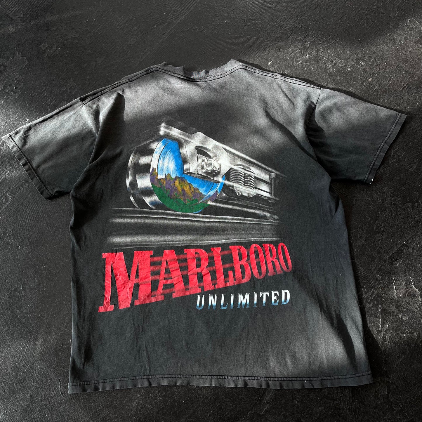 90S MARLBORO RUNAWAY T-SHIRT