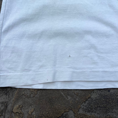 Block Basketball 90s tee
