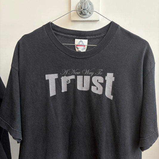 A new way to trust vintage tee