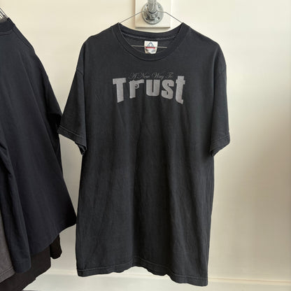 A new way to trust vintage tee