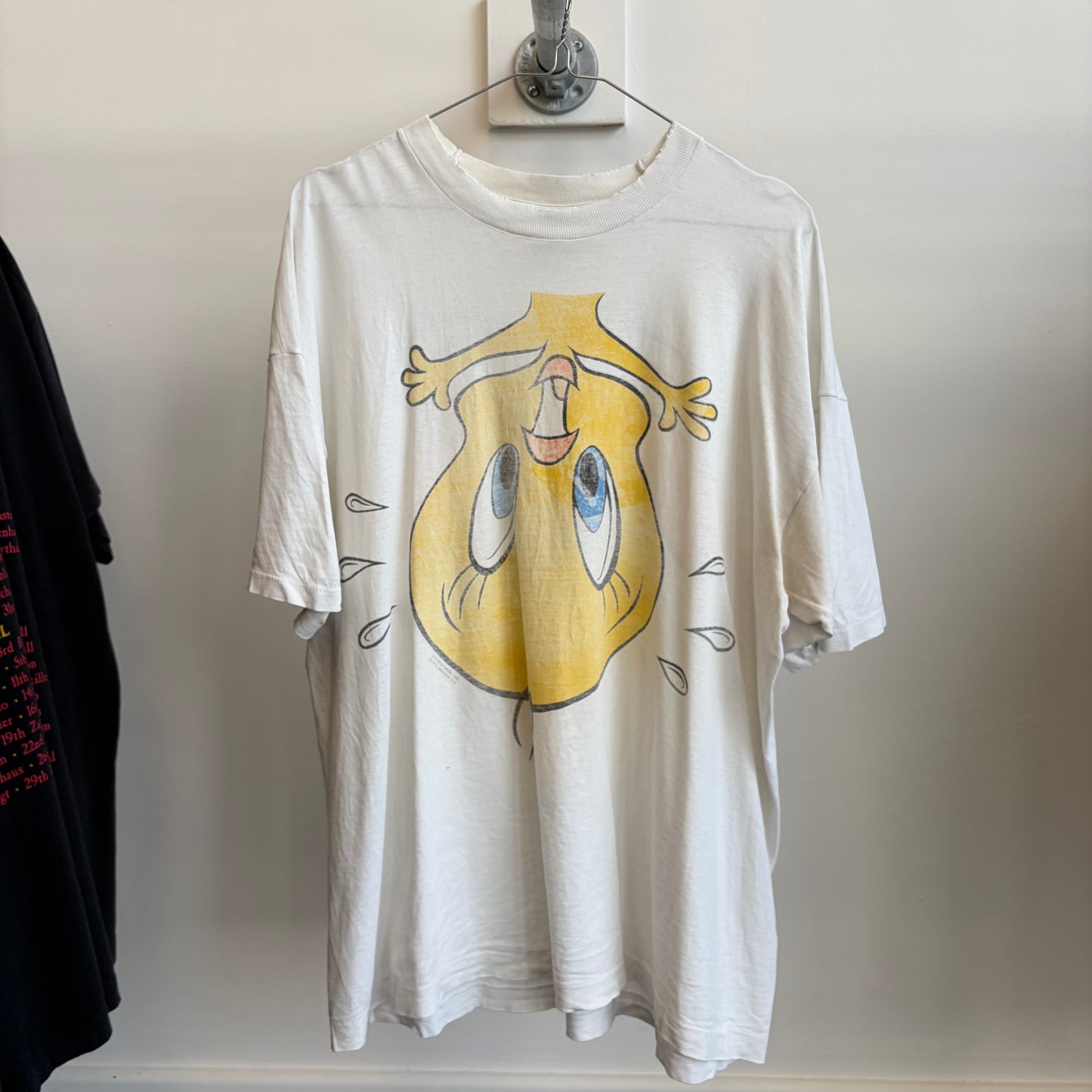 Tweety 1996 thrashed tee